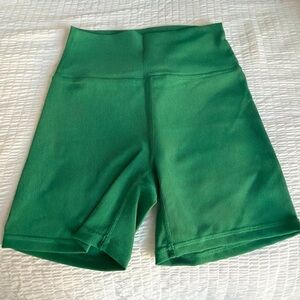 Vibrant Green Women's Bike Shorts